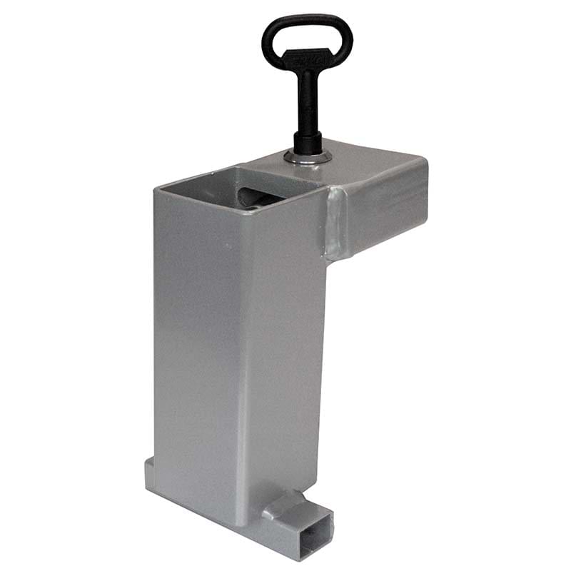 Fourreau d'amovibilité verrouillable pour potelet carré