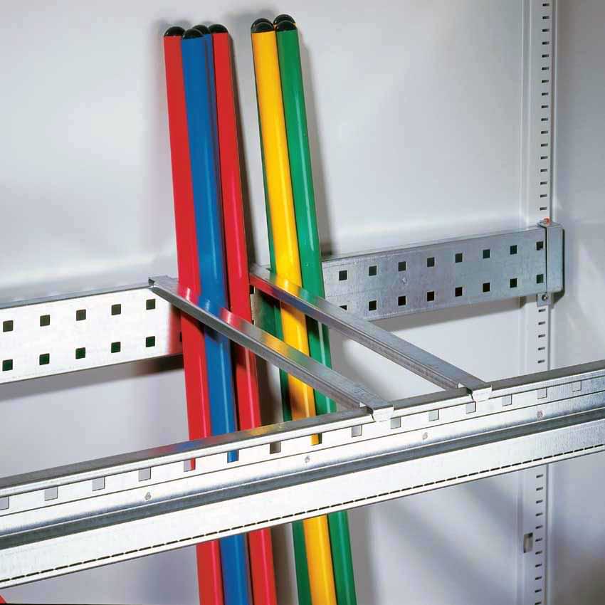 2 traverses longitudinales + 2 entretoises