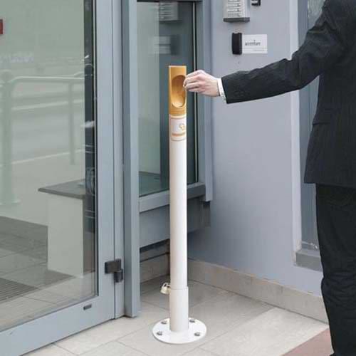 Poteau cendrier sur fourreau platine - H. Hors sol 1450 mm - "Cigarette"