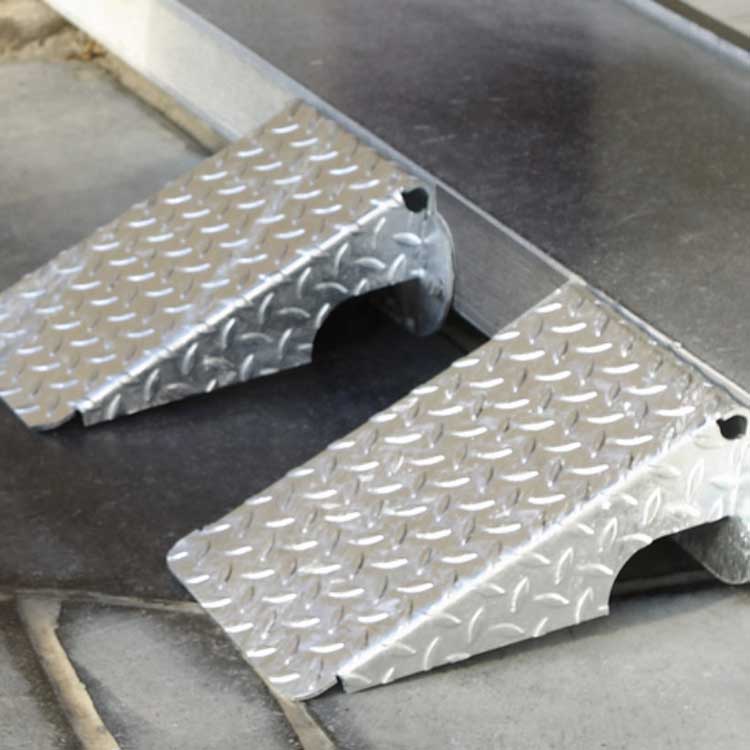 Jeu de 2 rampes de trottoir - Acier galvanisé