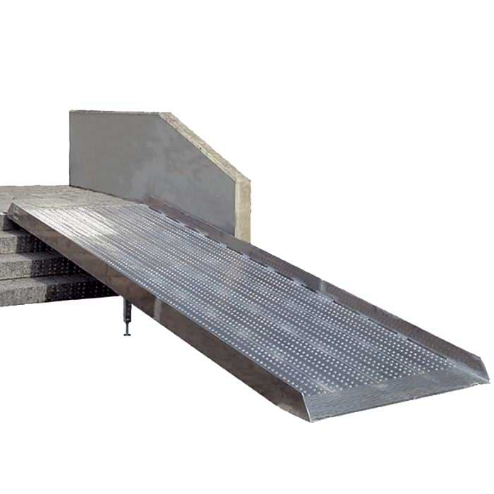 Rampe d'accès aluminium - L. 3990 mm