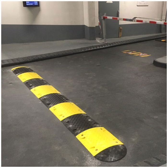 Packs ralentisseurs complets avec fixation - H. 5 cm