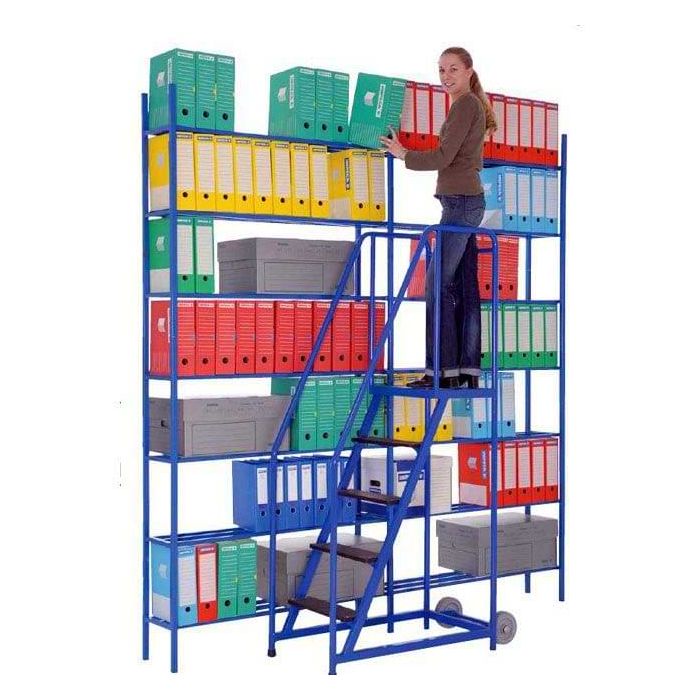 Escabeau mobile étroit