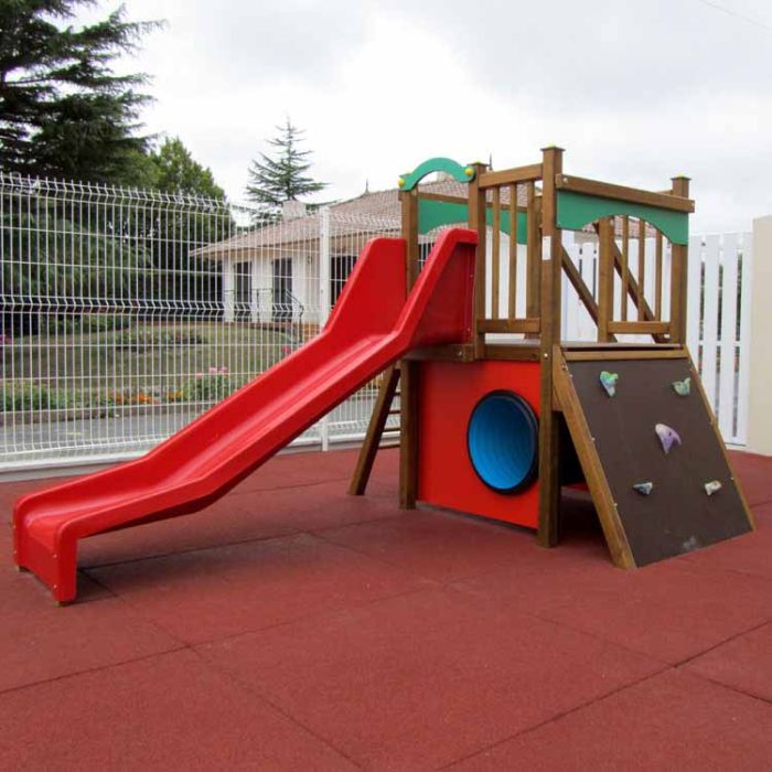 Dalles amortissantes pour aire de jeux