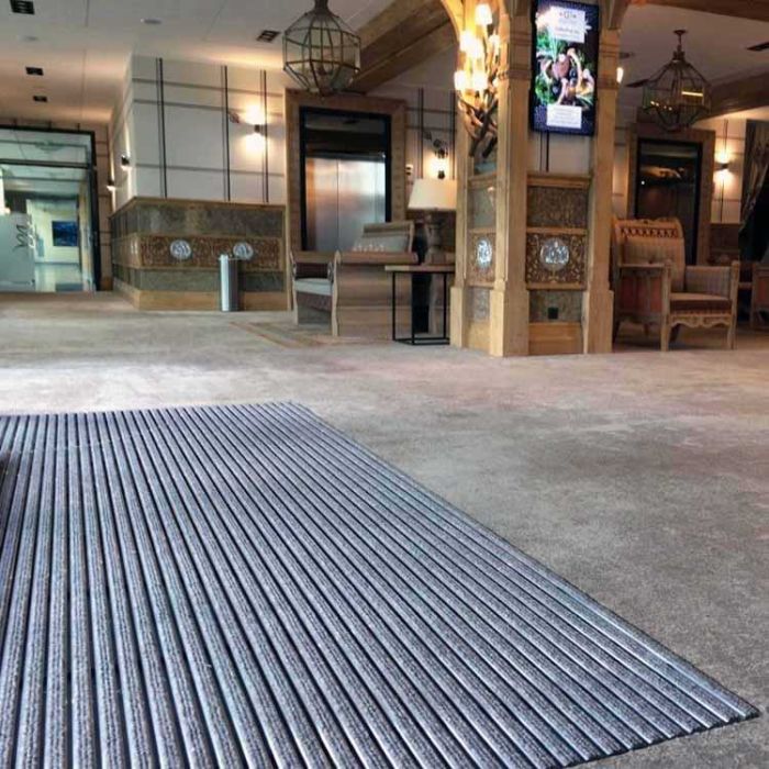 Tapis à structure alu Eko sur mesure